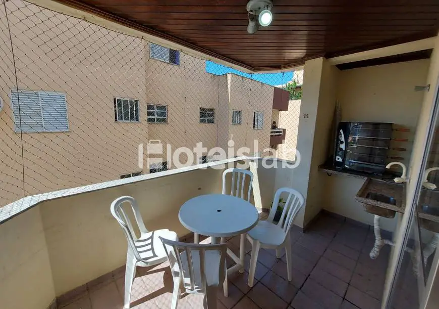Foto 3 de Apartamento com 2 Quartos para alugar, 55m² em Ingleses do Rio Vermelho, Florianópolis