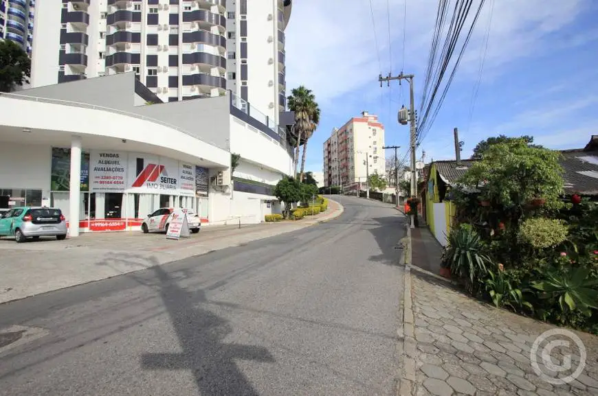 Foto 3 de Apartamento com 2 Quartos para alugar, 73m² em Itacorubi, Florianópolis