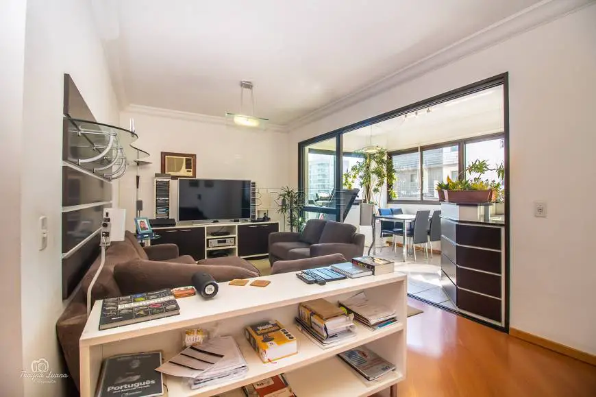 Foto 2 de Apartamento com 2 Quartos à venda, 94m² em Petrópolis, Porto Alegre