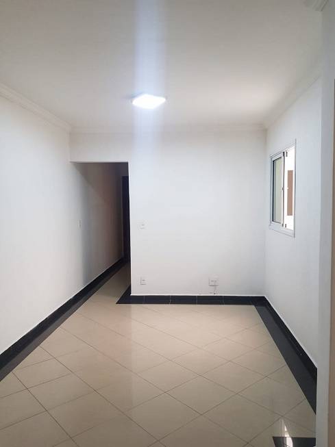 Foto 1 de Apartamento com 2 Quartos para alugar, 67m² em Vila Pires, Santo André