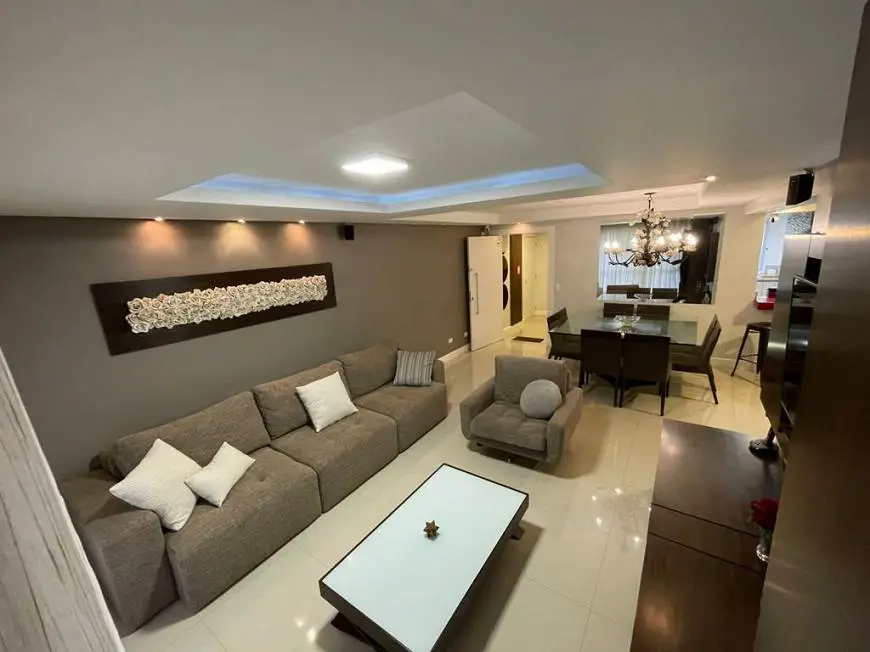 Foto 1 de Apartamento com 3 Quartos à venda, 158m² em Batel, Curitiba