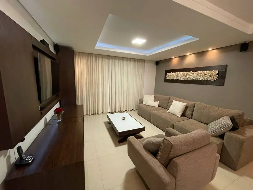 Foto 3 de Apartamento com 3 Quartos à venda, 158m² em Batel, Curitiba