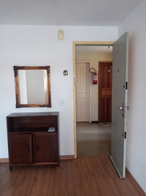 Foto 4 de Apartamento com 3 Quartos para alugar, 45m² em Fazendinha, Curitiba
