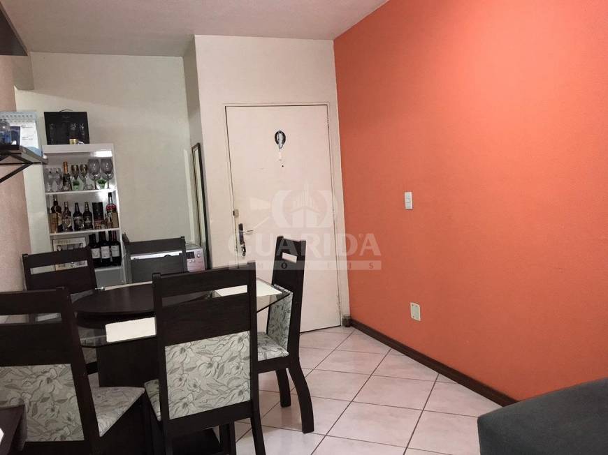 Foto 4 de Apartamento com 3 Quartos à venda, 72m² em Jardim Itú Sabará, Porto Alegre