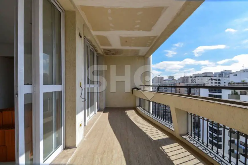 Foto 1 de Apartamento com 3 Quartos à venda, 320m² em Moema, São Paulo