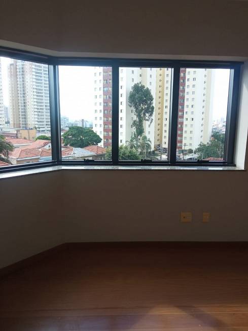 Foto 2 de Apartamento com 3 Quartos para alugar, 105m² em Vila Carrão, São Paulo