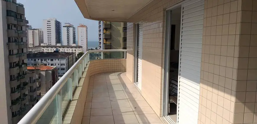 Foto 3 de Apartamento com 3 Quartos à venda, 130m² em Vila Guilhermina, Praia Grande