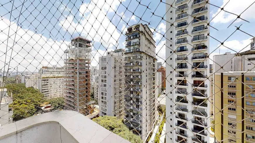 Foto 2 de Apartamento com 4 Quartos para venda ou aluguel, 362m² em Jardins, São Paulo
