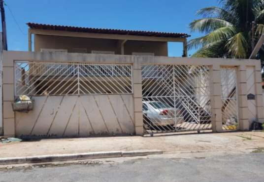 Foto 1 de Casa com 1 Quarto à venda, 300m² em Jardim Santa Amália, Cuiabá