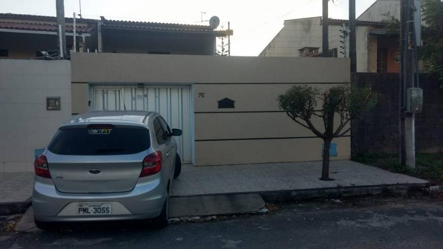 Foto 1 de Casa com 3 Quartos à venda, 279m² em Cajazeiras, Fortaleza