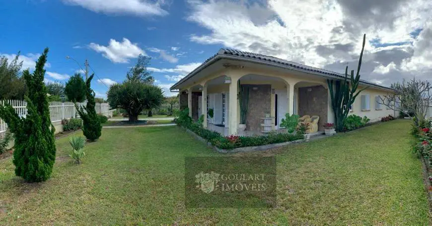 Foto 2 de Casa com 3 Quartos à venda, 120m² em Centro, Capão da Canoa