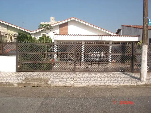 Foto 1 de Casa com 3 Quartos à venda, 89m² em Jardim Imperador, Praia Grande