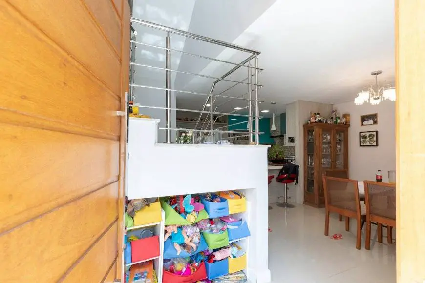 Foto 2 de Casa com 4 Quartos à venda, 313m² em Ipanema, Porto Alegre