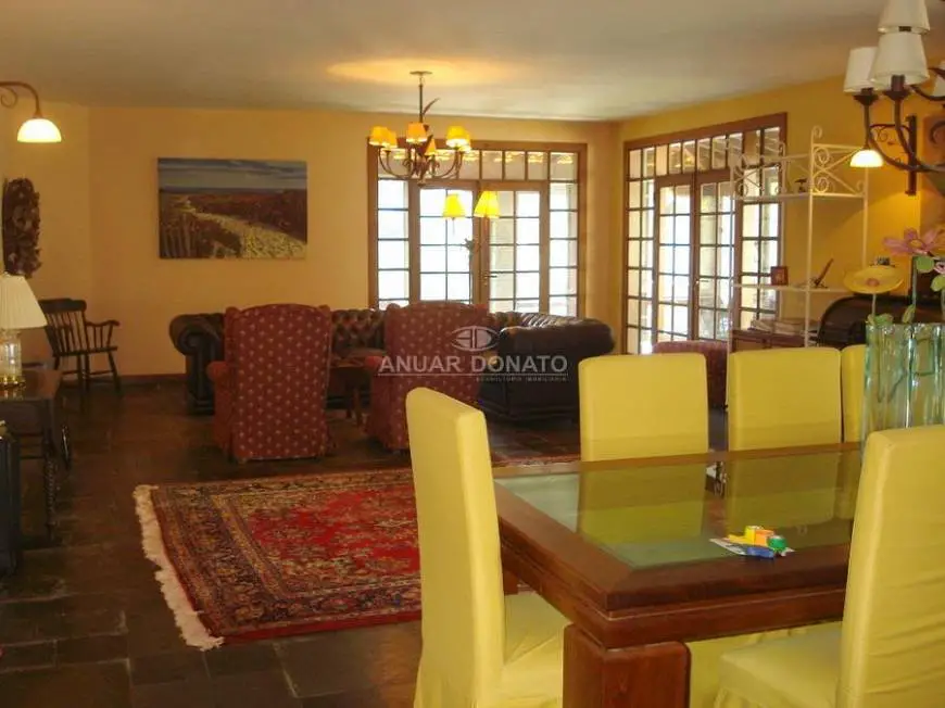 Foto 1 de Casa com 4 Quartos à venda, 567m² em Vila del Rey, Nova Lima