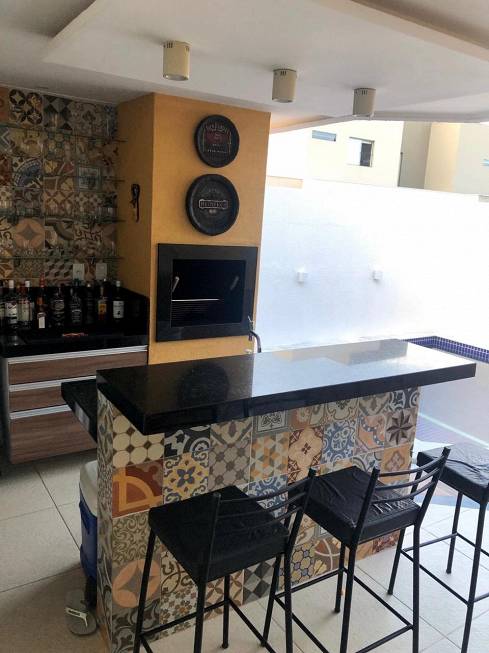 Foto 1 de Casa de Condomínio com 5 Quartos à venda, 210m² em Antares, Maceió
