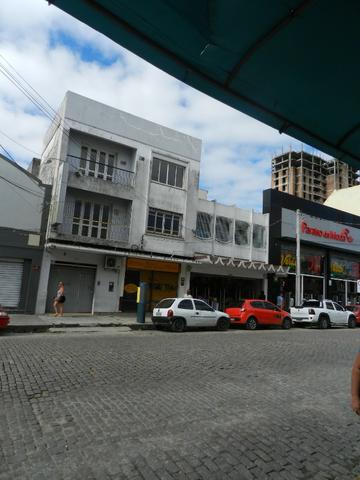 Foto 1 de Kitnet com 1 Quarto para alugar, 20m² em Centro, Pelotas