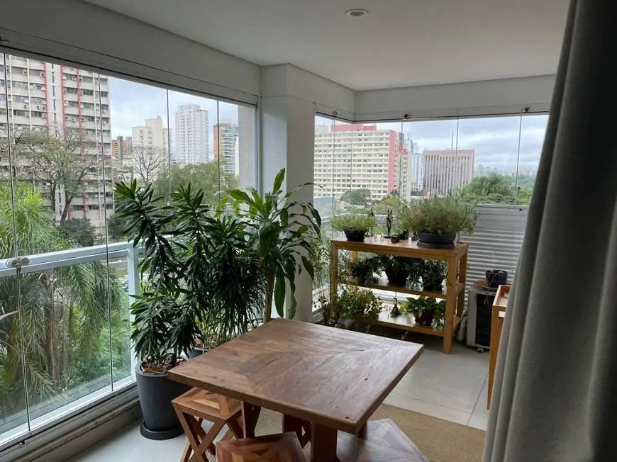 Foto 1 de Apartamento com 1 Quarto à venda, 64m² em Paraíso, São Paulo