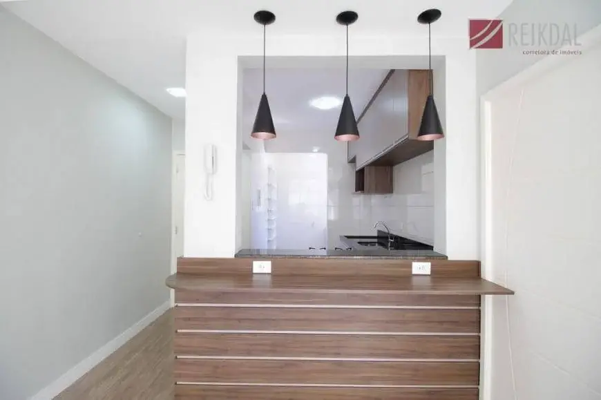 Foto 4 de Apartamento com 2 Quartos à venda, 54m² em Água Verde, Curitiba
