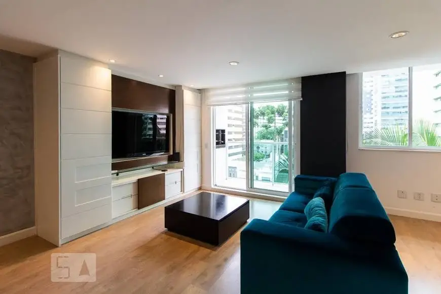 Foto 5 de Apartamento com 2 Quartos para alugar, 107m² em Batel, Curitiba