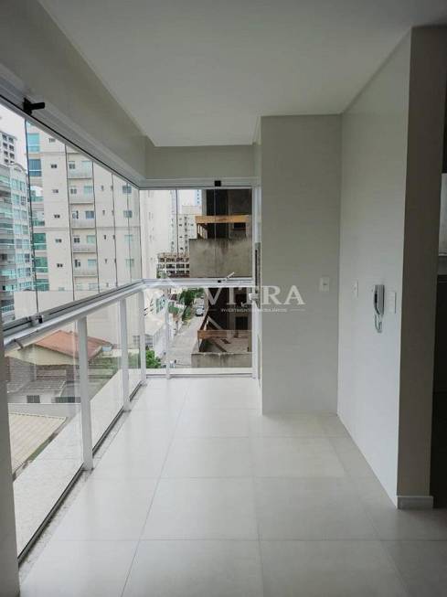 Foto 3 de Apartamento com 2 Quartos à venda, 68m² em Meia Praia, Itapema