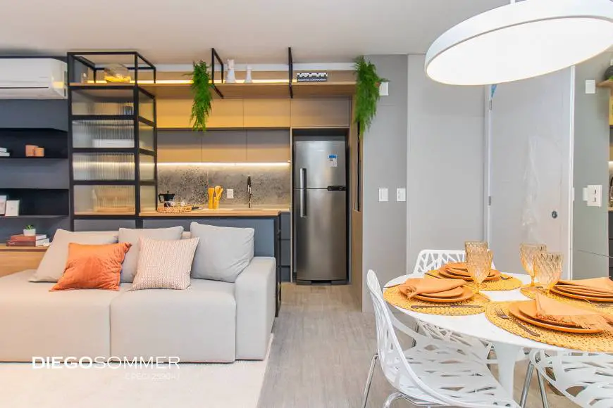 Foto 1 de Apartamento com 2 Quartos à venda, 56m² em Moinhos de Vento, Porto Alegre