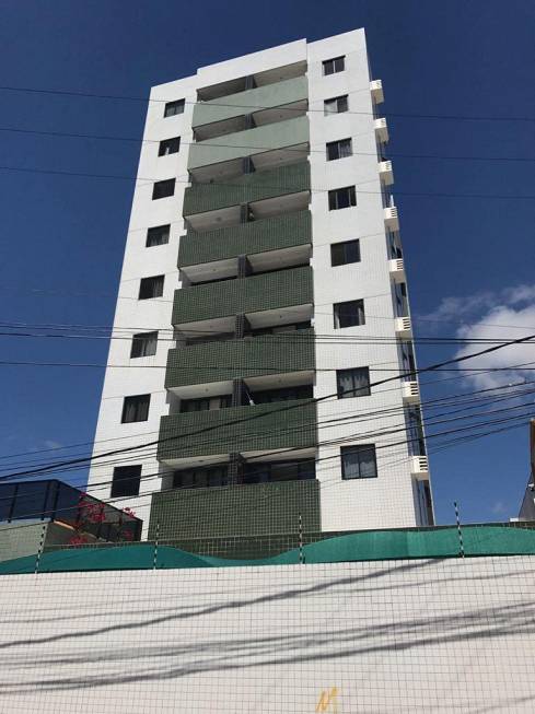 Foto 1 de Apartamento com 2 Quartos à venda, 50m² em Ponta Negra, Natal