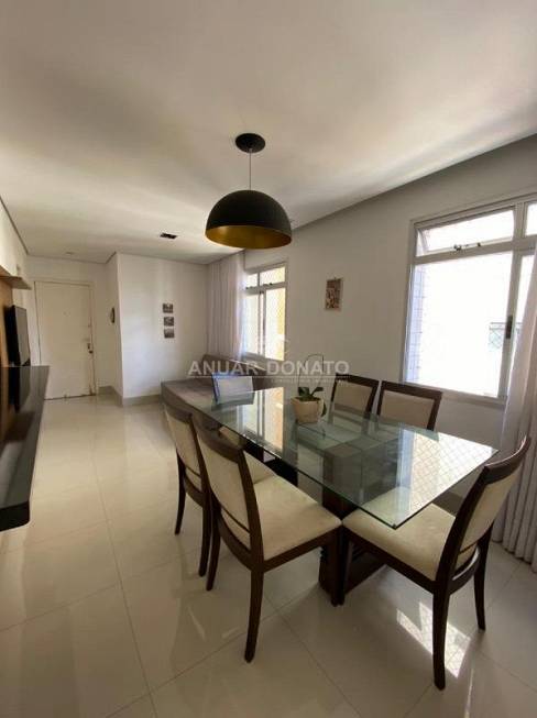 Foto 4 de Apartamento com 2 Quartos à venda, 76m² em Santo Antônio, Belo Horizonte