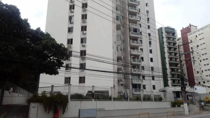 Foto 1 de Apartamento com 3 Quartos para alugar, 140m² em Agronômica, Florianópolis