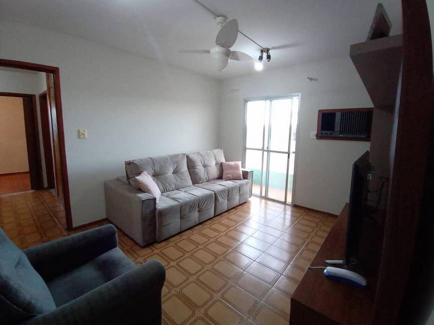 Foto 2 de Apartamento com 3 Quartos à venda, 70m² em Bairro da Cruz, Lorena