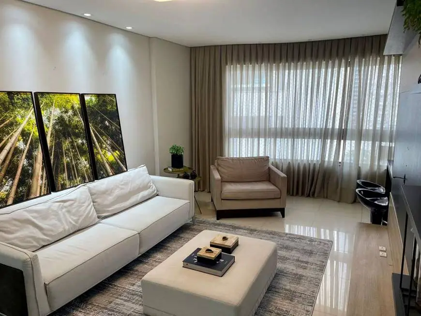 Foto 1 de Apartamento com 3 Quartos para alugar, 106m² em Centro, Balneário Camboriú