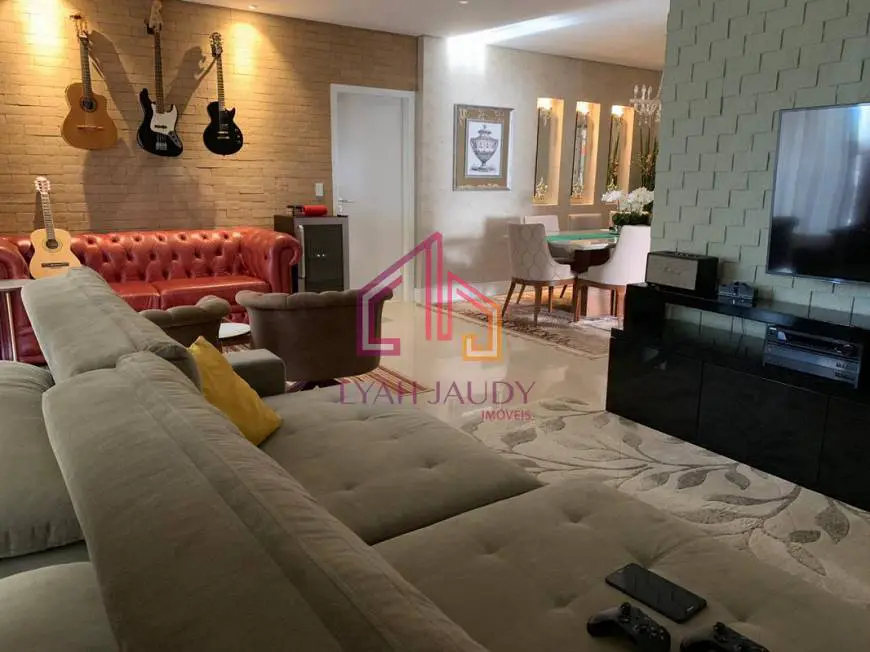 Foto 1 de Apartamento com 3 Quartos à venda, 166m² em Jardim Eldorado, Cuiabá