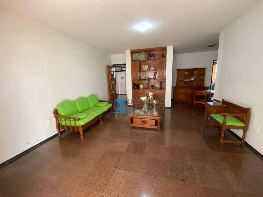 Foto 4 de Apartamento com 3 Quartos à venda, 144m² em Meireles, Fortaleza