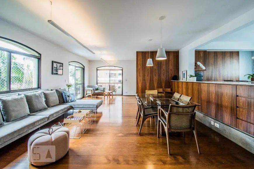 Foto 2 de Apartamento com 3 Quartos para alugar, 248m² em Vila Mariana, São Paulo