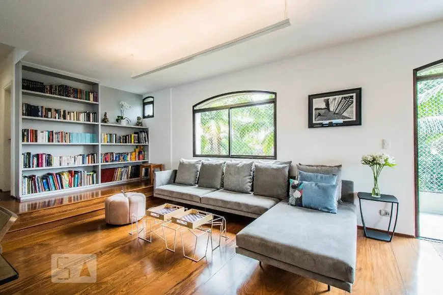 Foto 3 de Apartamento com 3 Quartos para alugar, 248m² em Vila Mariana, São Paulo