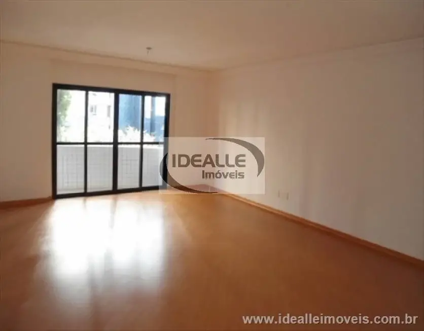 Foto 2 de Apartamento com 4 Quartos para alugar, 176m² em Batel, Curitiba