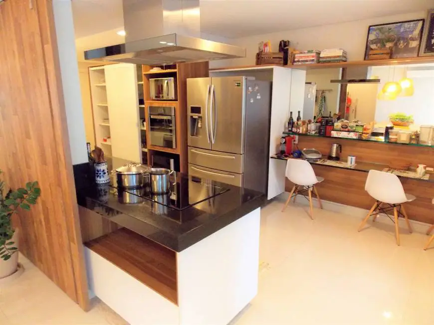 Foto 5 de Apartamento com 4 Quartos à venda, 213m² em Jardim Fonte do Morumbi , São Paulo