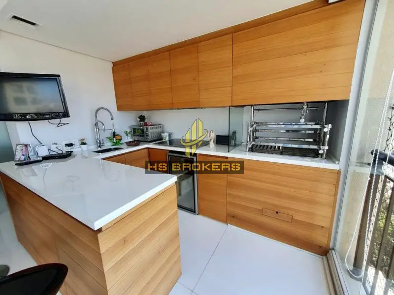 Foto 4 de Apartamento com 4 Quartos à venda, 247m² em Jardim Fonte do Morumbi , São Paulo