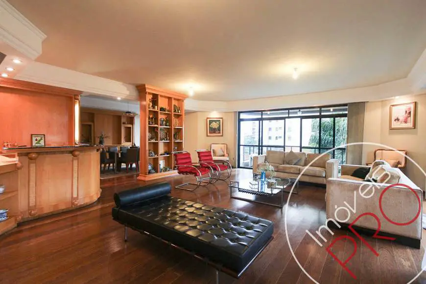 Foto 4 de Apartamento com 4 Quartos à venda, 281m² em Moema, São Paulo