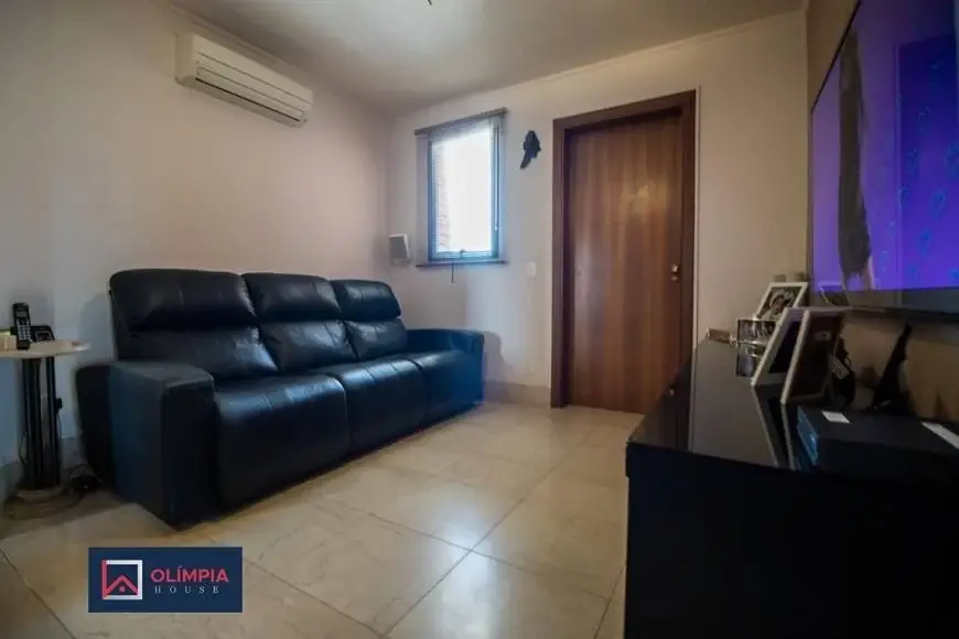 Foto 5 de Apartamento com 4 Quartos para alugar, 240m² em Sumaré, São Paulo