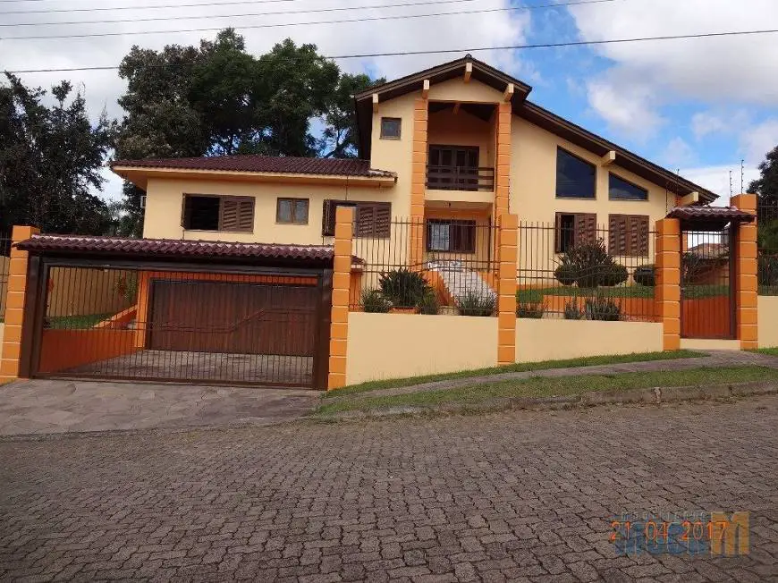 Foto 1 de Casa com 3 Quartos à venda, 698m² em Centro, Nova Santa Rita