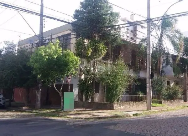 Foto 1 de Casa com 4 Quartos à venda, 450m² em Boa Vista, Porto Alegre