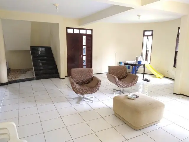 Foto 3 de Casa com 4 Quartos à venda, 3000m² em Turu, São Luís