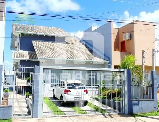 Foto 1 de Casa de Condomínio com 4 Quartos à venda, 160m² em Alto Petrópolis, Porto Alegre