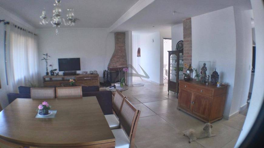 Foto 2 de Casa de Condomínio com 4 Quartos à venda, 234m² em Chácara Santa Margarida, Campinas