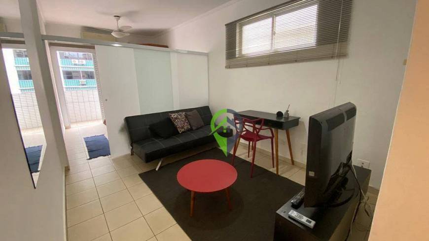 Foto 1 de Apartamento com 1 Quarto para alugar, 44m² em Gonzaga, Santos