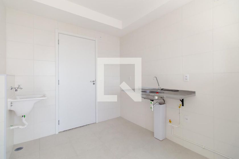 Foto 3 de Apartamento com 1 Quarto para alugar, 27m² em Sapopemba, São Paulo