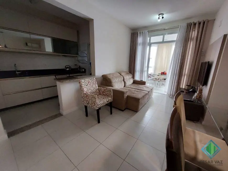 Foto 3 de Apartamento com 2 Quartos à venda, 75m² em Coqueiros, Florianópolis