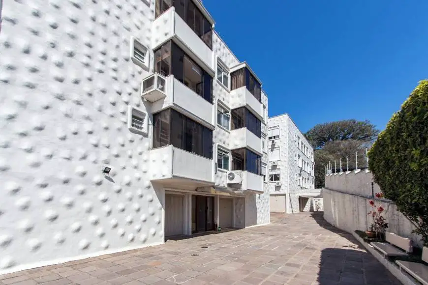 Foto 2 de Apartamento com 2 Quartos à venda, 83m² em Medianeira, Porto Alegre