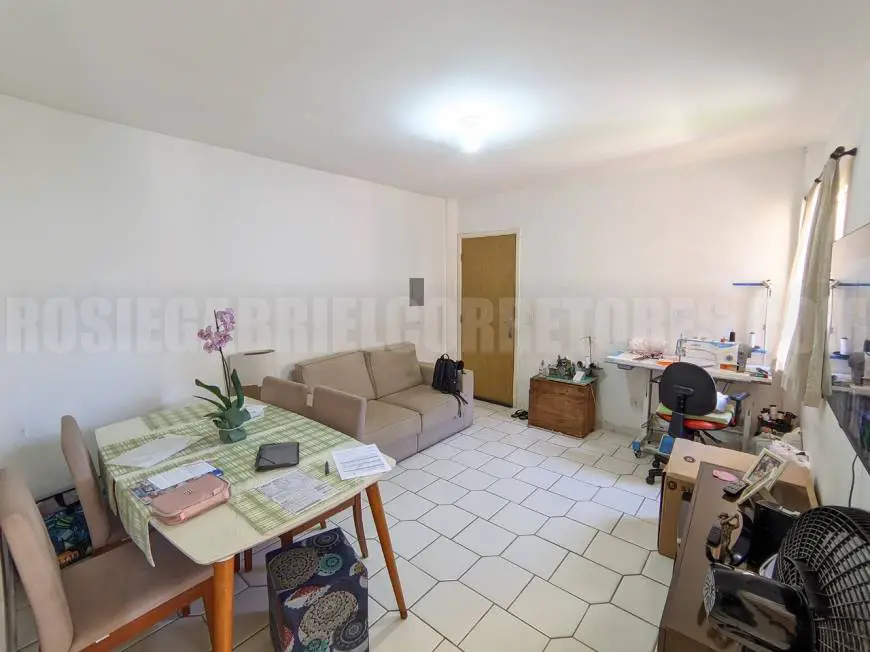 Foto 2 de Apartamento com 2 Quartos à venda, 50m² em Monte Castelo, Campo Grande