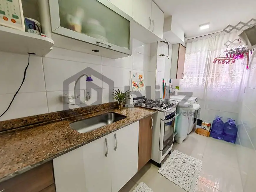 Foto 3 de Apartamento com 2 Quartos à venda, 46m² em Vila Tupi, Várzea Paulista